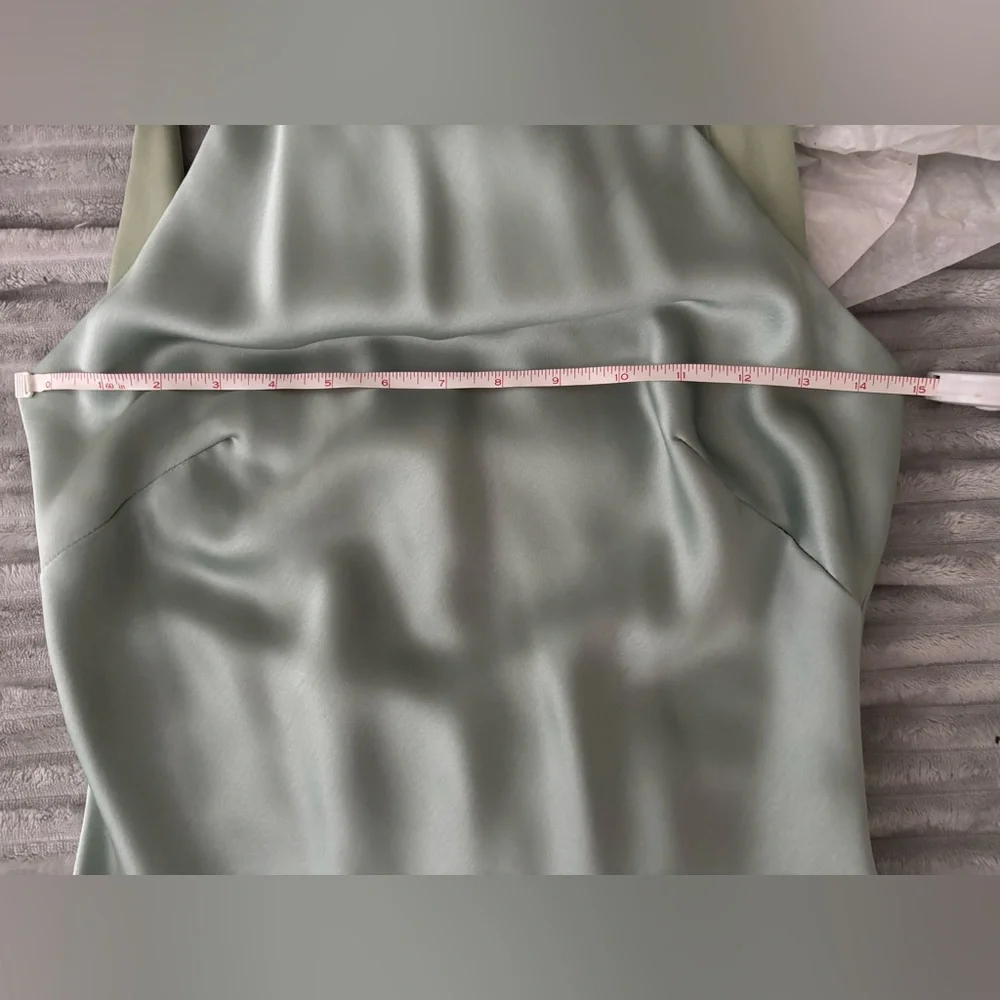 EUC Elegant Sage Satin Evening Gown from Aqua at Bloomingdale’s Size 4 - Picture 10 of 15